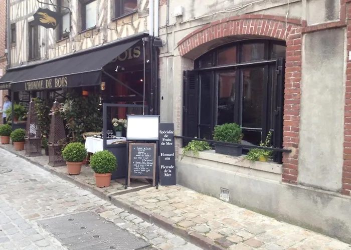 De L'homme De Bois *